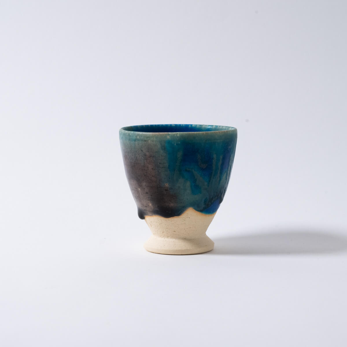 【信楽イマジン】運命の1枚との出会い、個性豊かな彩りのうつわ