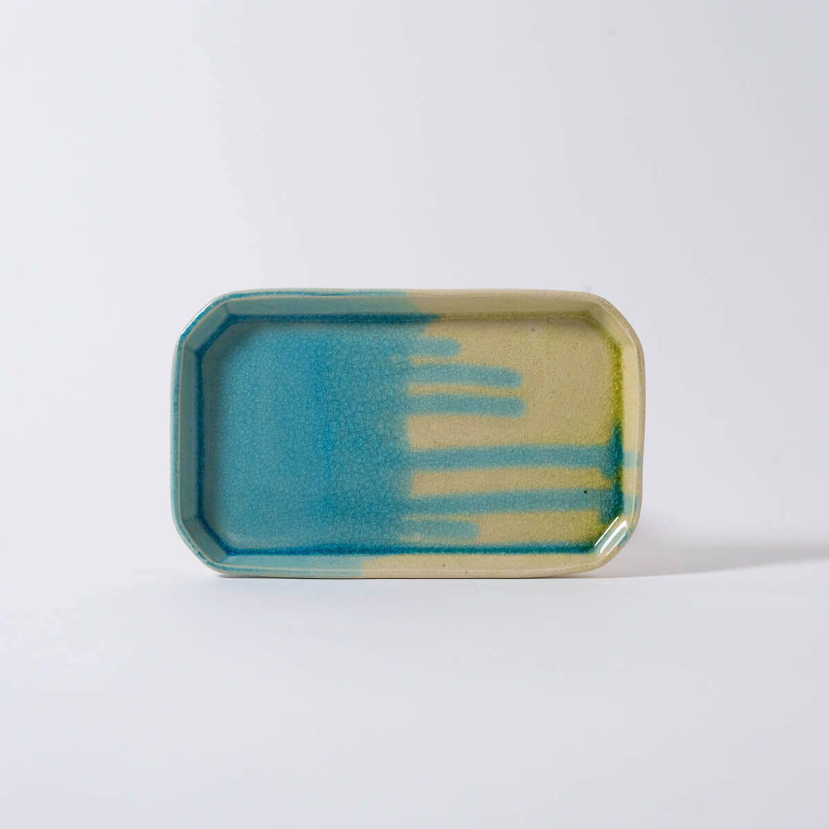 【信楽イマジン】運命の1枚との出会い、個性豊かな彩りのうつわ