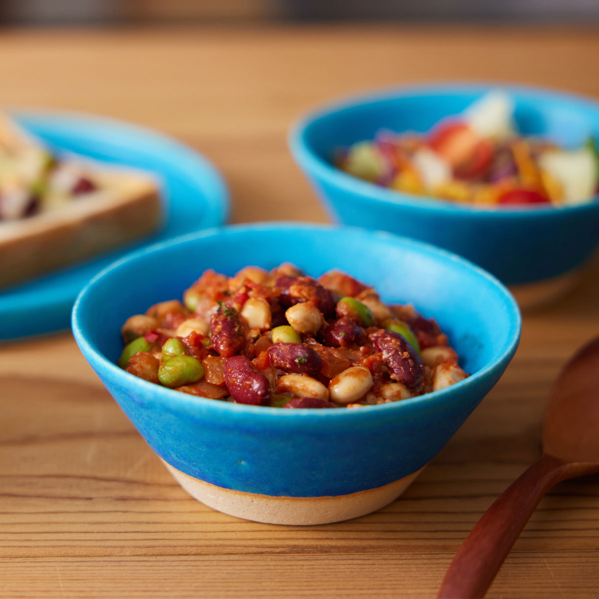 信楽焼のおいしいうつわ『ブルーラグーン』シリーズ