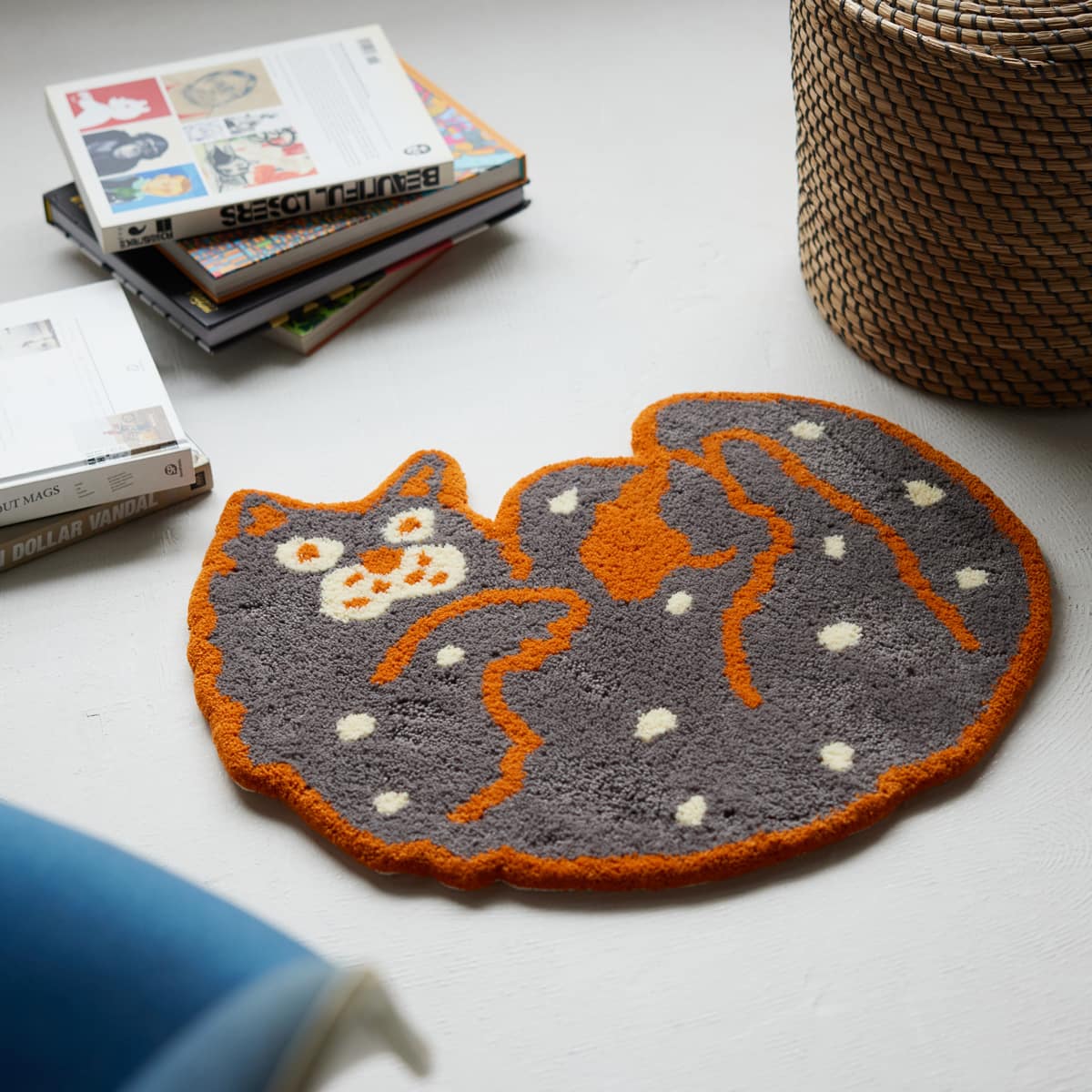 Toyameg×OMUSUbee　ラグマット　Cat