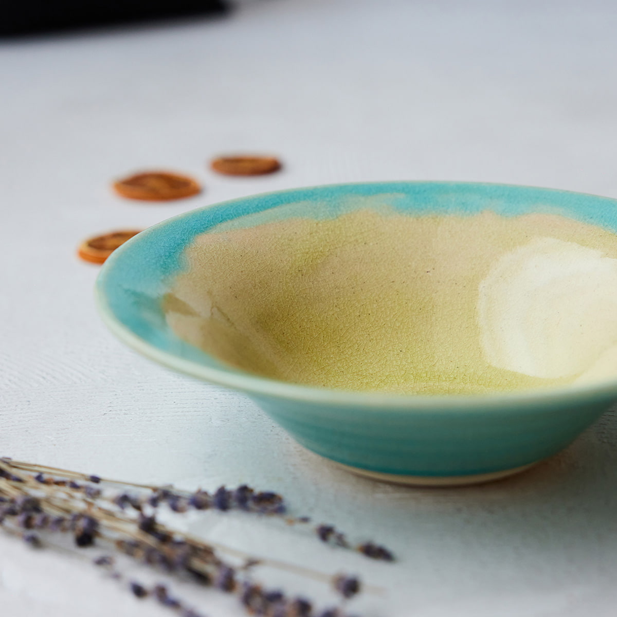 澄んだ空に光舞う　陽春 （ようしゅん）リムボウル φ24cm｜信楽四季彩陶 －春分