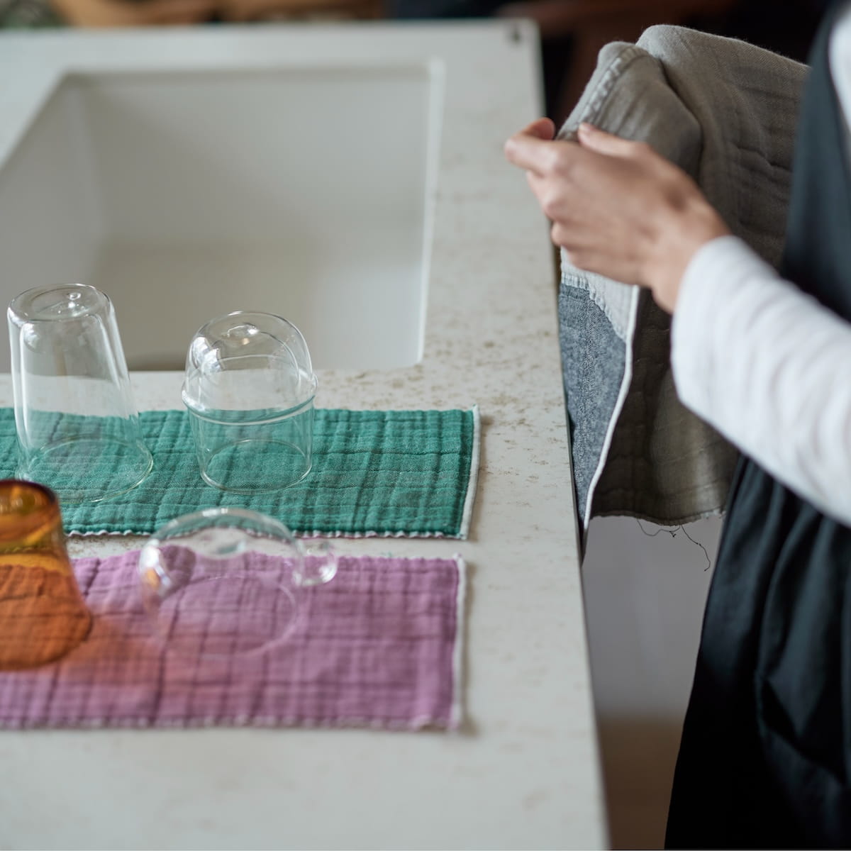 4色から選べるFUKIN おしゃれな2トーンキッチンクロス｜SUNNY LOCATION