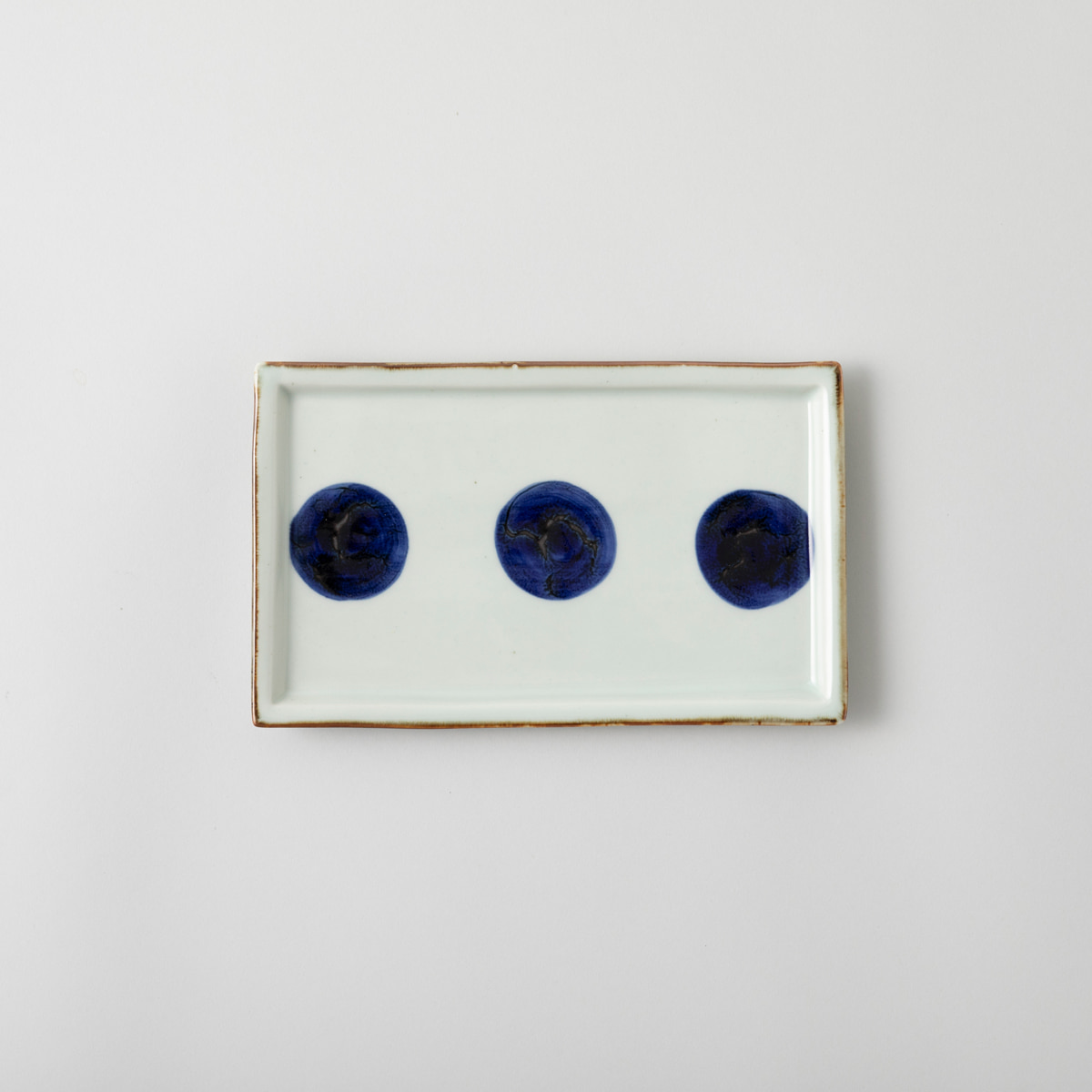 【波佐見焼】BARBAR いろは 長角皿 丸文　2,750 円（税込）