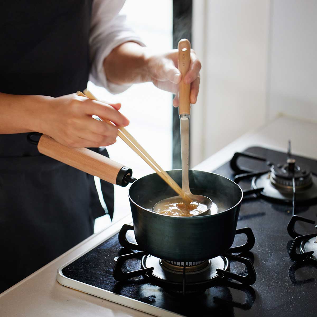 美味しさつくれる - 藤田金属の鉄フライパンと鉄鍋