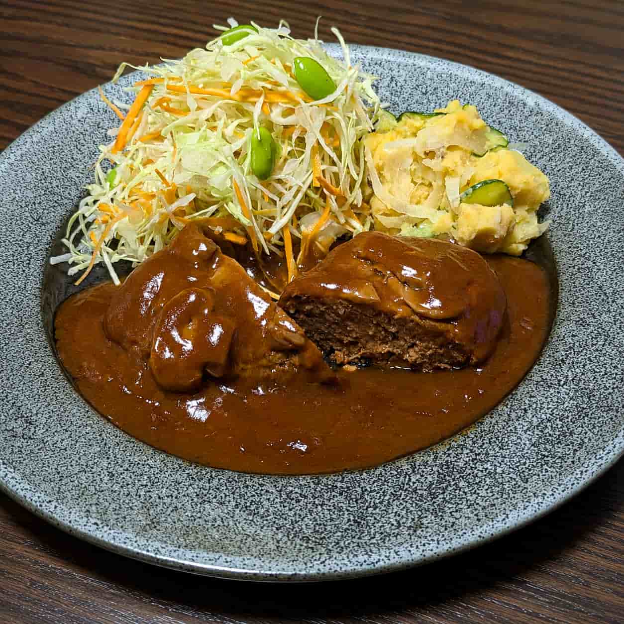 米沢牛100％の贅沢 デミグラスハンバーグステーキ 200g ｜パレス松風セレクト