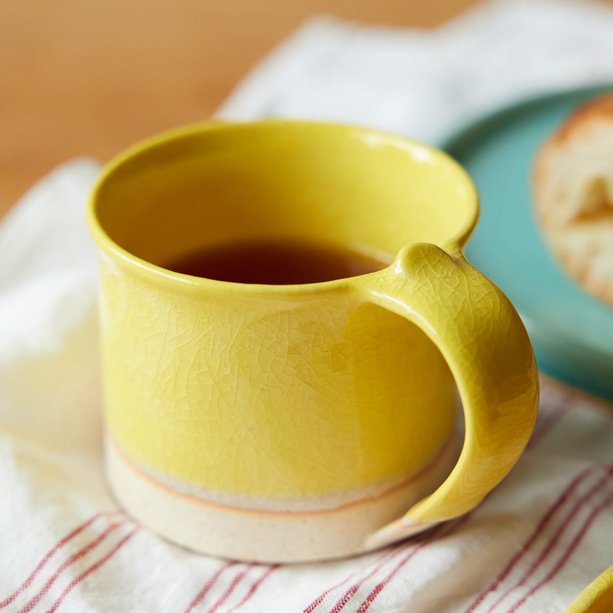 モダンなうつわと楽しむ、カフェタイム