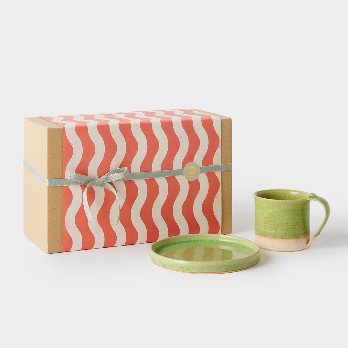おいしいうつわ クレイズのマグカップ＆切立皿 グリーンセット｜HESTA LIFE限定ギフト