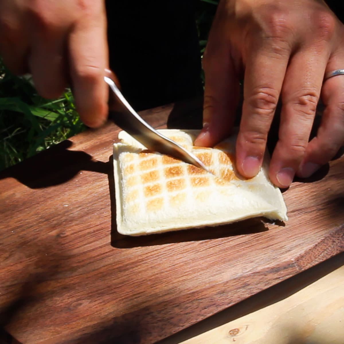 【FEDECA】ファセットカッティングボード SOLO ブラックウォルナット